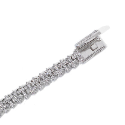 Infinite Cross Chains